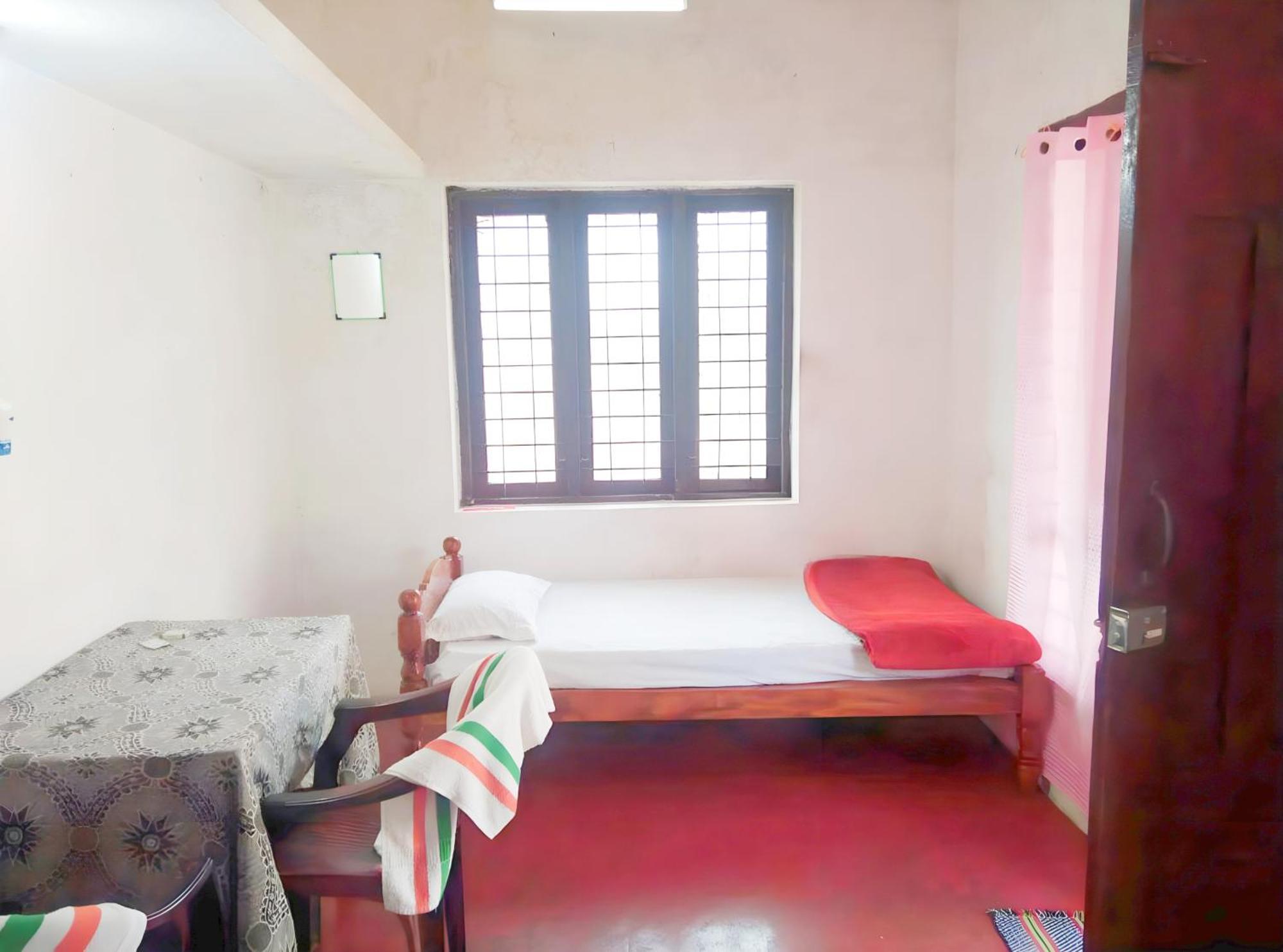 Thachattu Homestay Vaikom Buitenkant foto